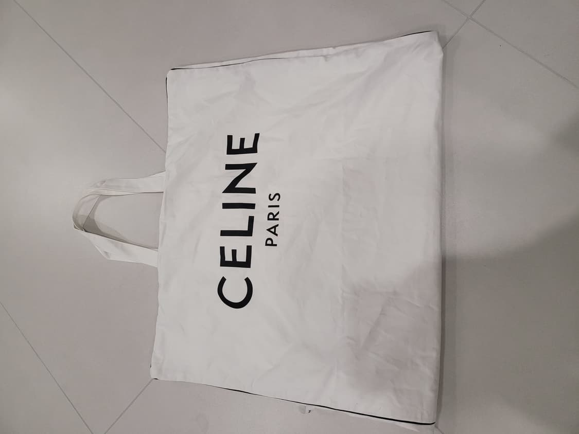 ✨ [CELINE] 셀린느 가먼트백 𝘾𝙇𝘼𝙎𝙎𝙄𝘾 𝙒𝙃 상품이미지2