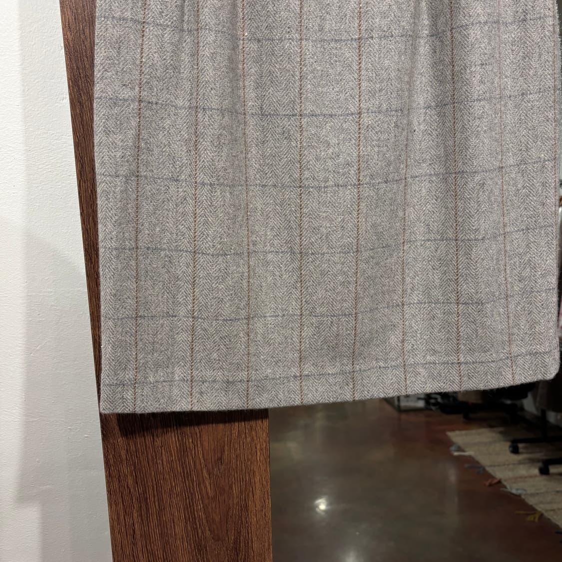 일본 빈티지 그레이 체크 벨티드 울 미디 스커트 상품이미지4