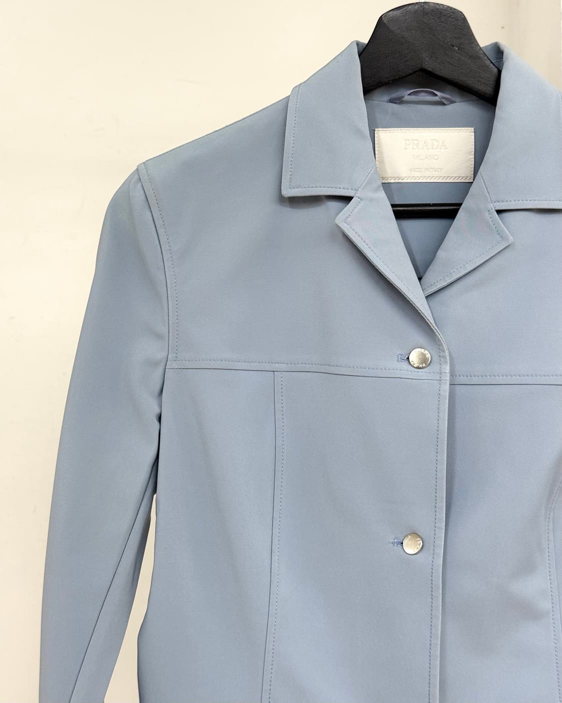 프라다 라이트블루 버튼다운 자켓 상품이미지3