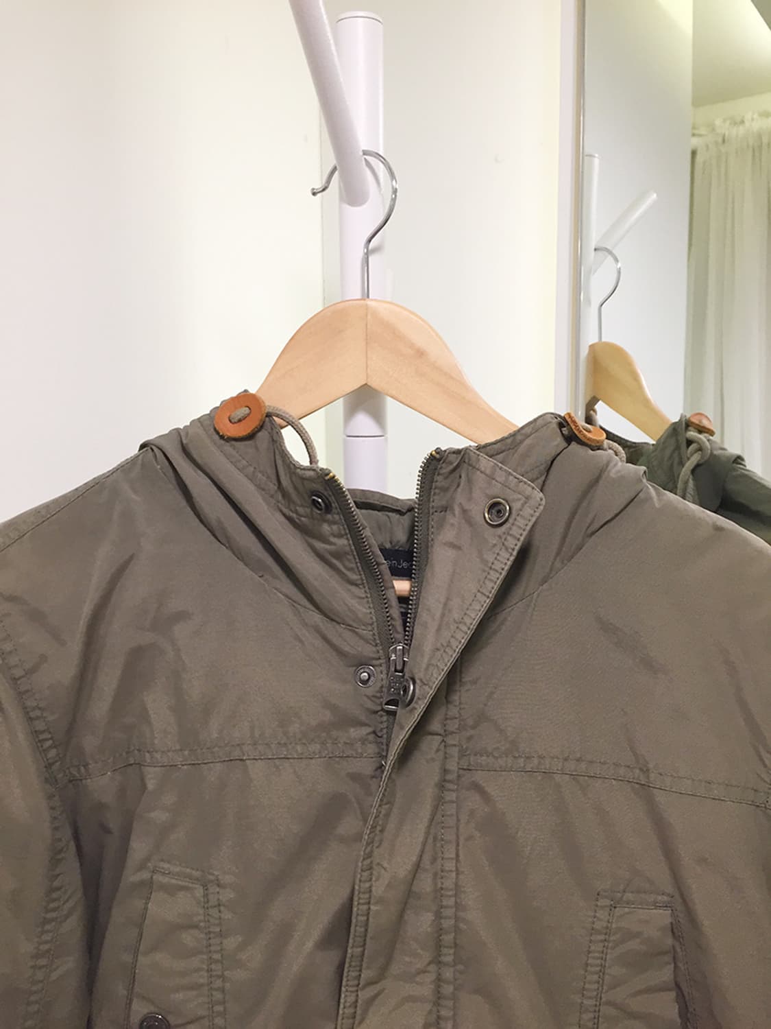 여성 캘빈클라인 오버핏 야상점퍼 100 상품이미지3