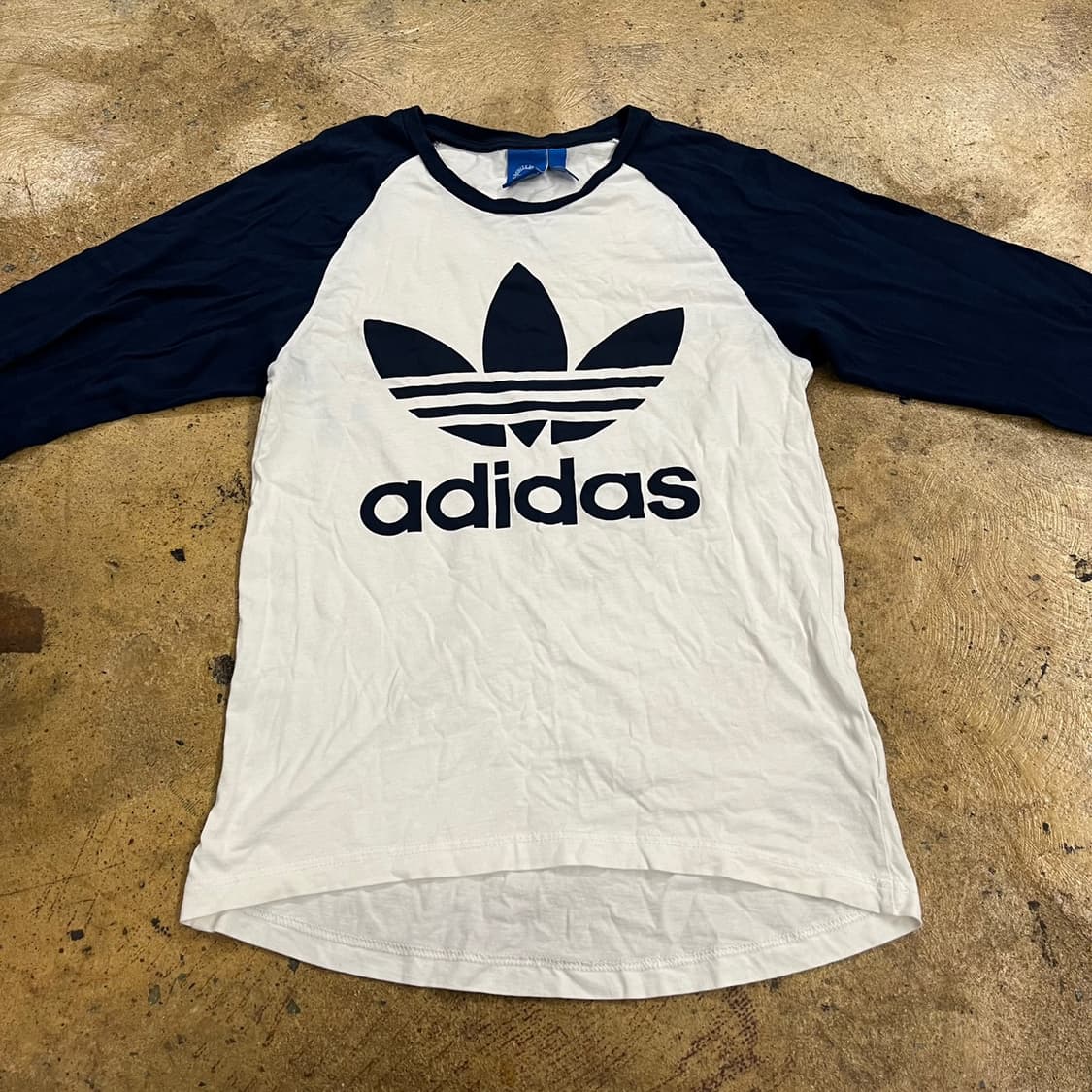 아디다스 나그랑 빅로고 롱슬리브 85 상품이미지3