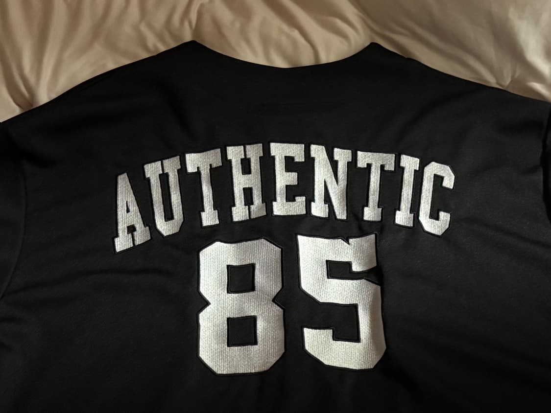 본투윈 베이스볼 져지 티셔츠 블랙 상품이미지4