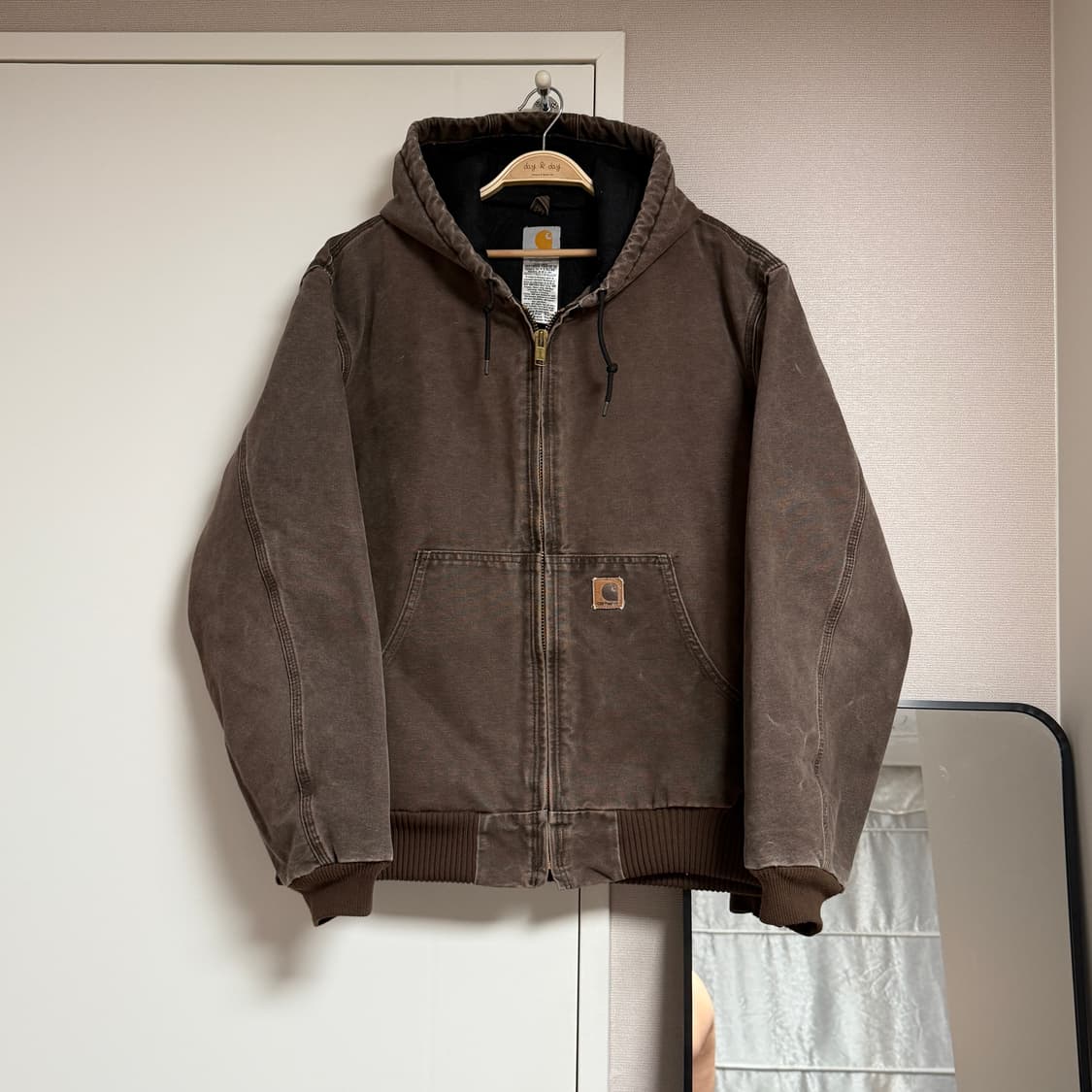 (급쳐판매)[L]칼하트 디트로이트 J130 구형액티브 자켓 CHT 상품이미지1