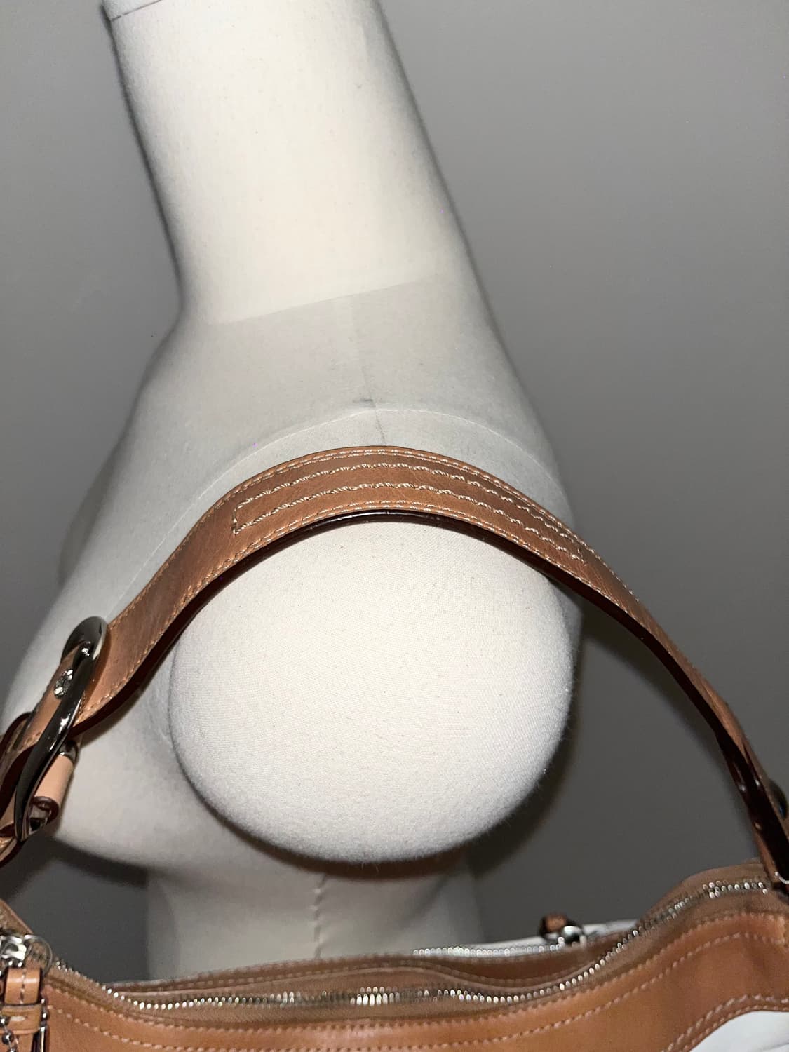 🎉SALE🎉 COACH White shoulder bag 상품이미지7