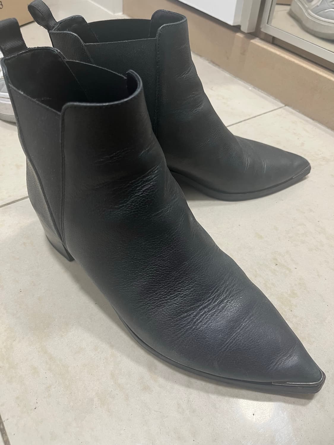 아크네 스튜디오 젠슨 실버토 첼시부츠 상품이미지3