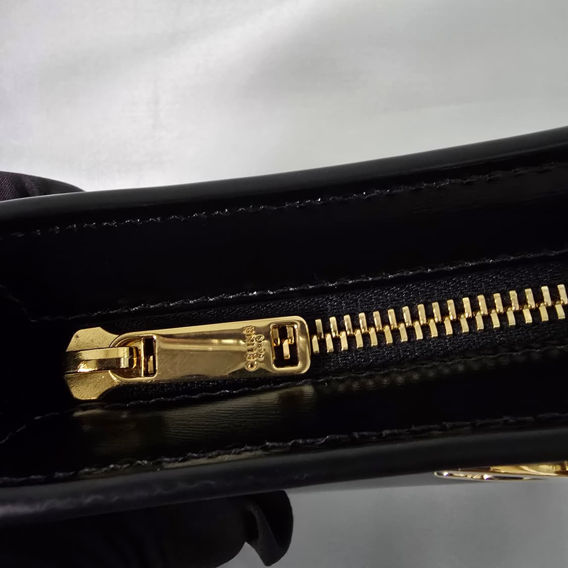 셀린느 미디움 틸리백 상품이미지5