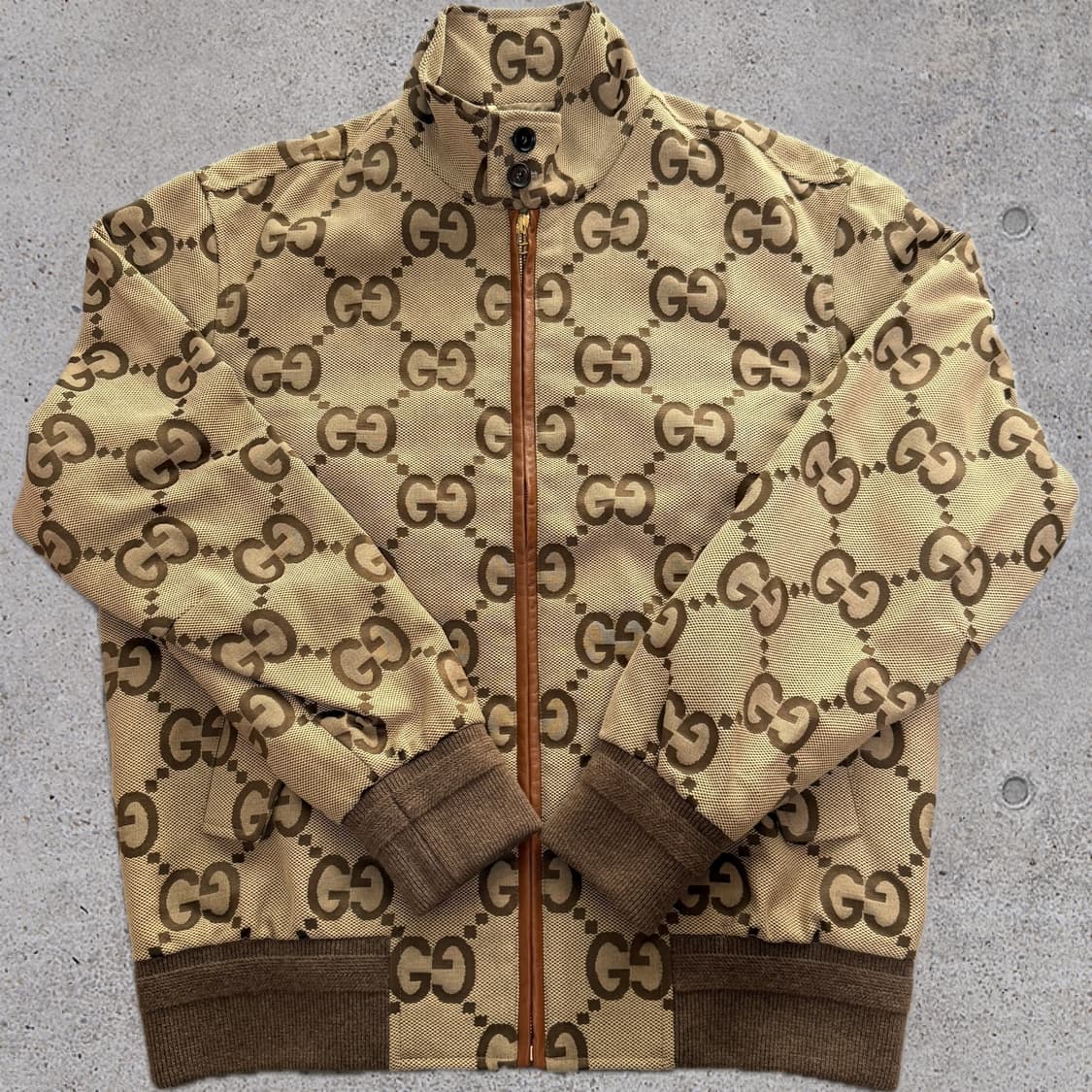 [48] 구찌 점보 GG 캔버스 자켓 상품이미지1
