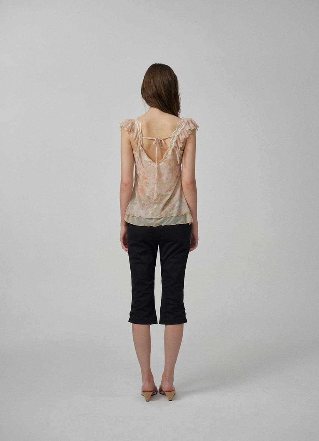 더바넷 Sena Sheer Lace Sleeveless Top_Peach 상품이미지3