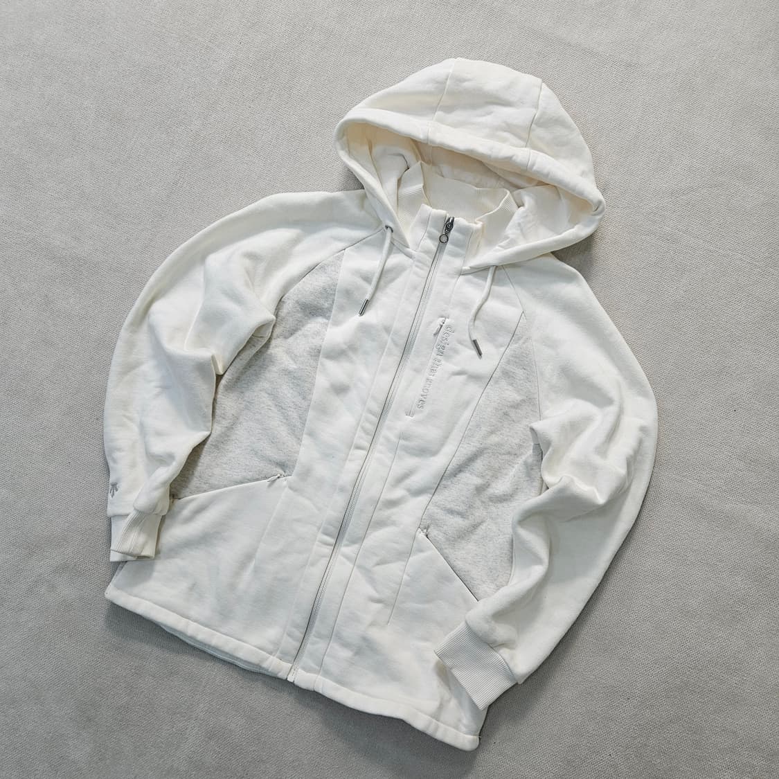 85 데상트 여성 리르 기모 후드집업 0401Y 상품이미지1