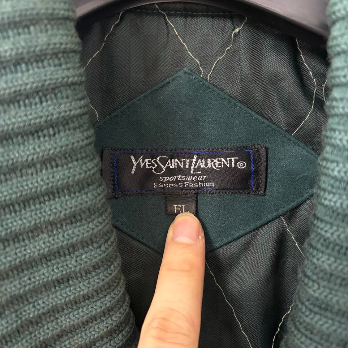 입생로랑 90s 숄카라 니트 봄버 자켓 상품이미지8