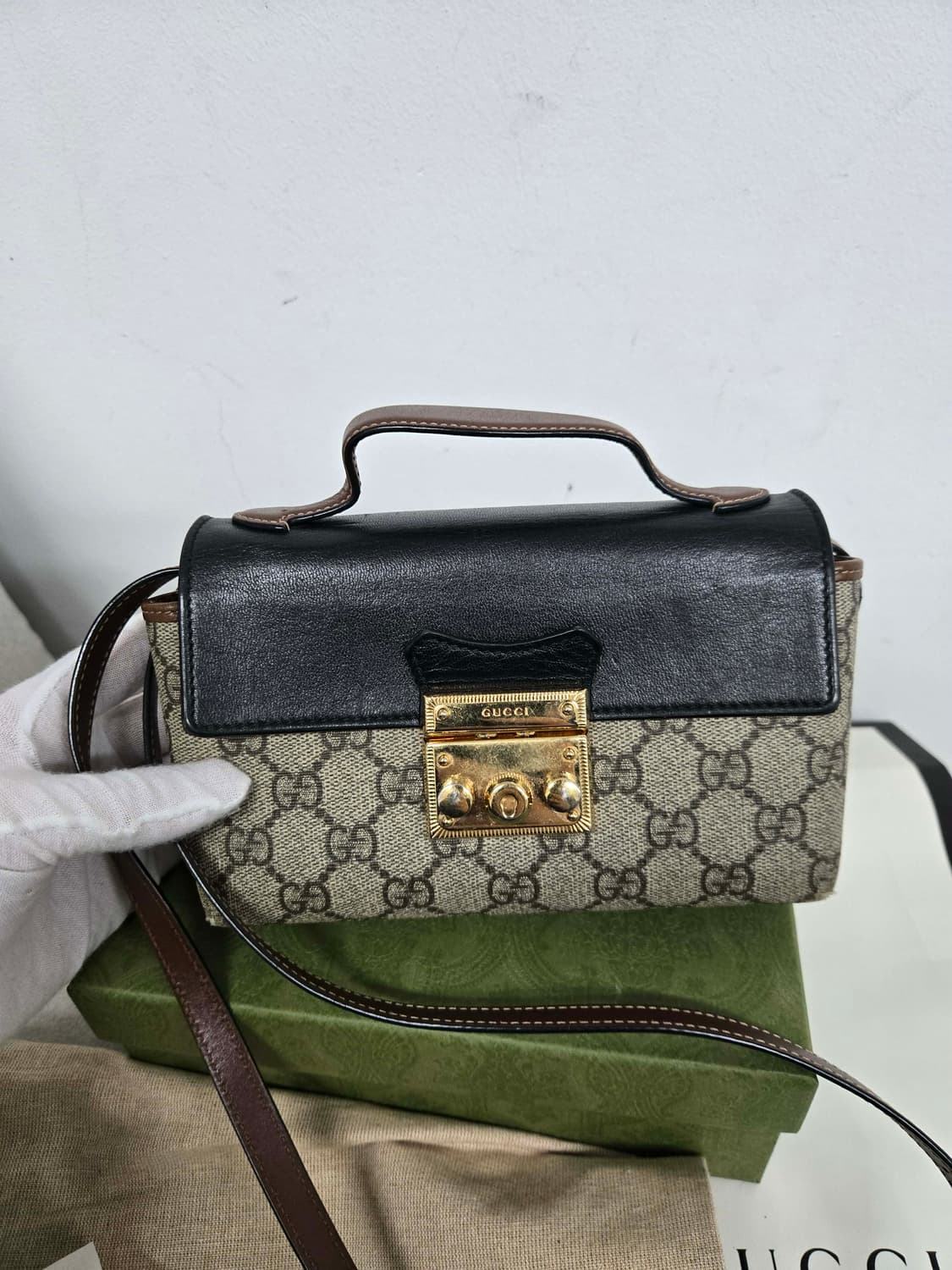 [보증서 정품] 구찌 패들락 크로스백 상품이미지7