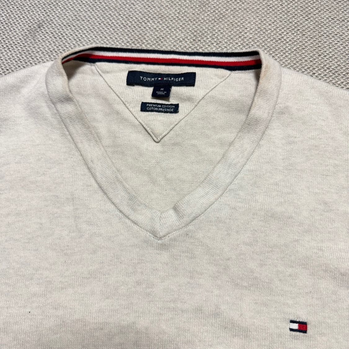 타미힐피거 브이넥 니트 상품이미지2