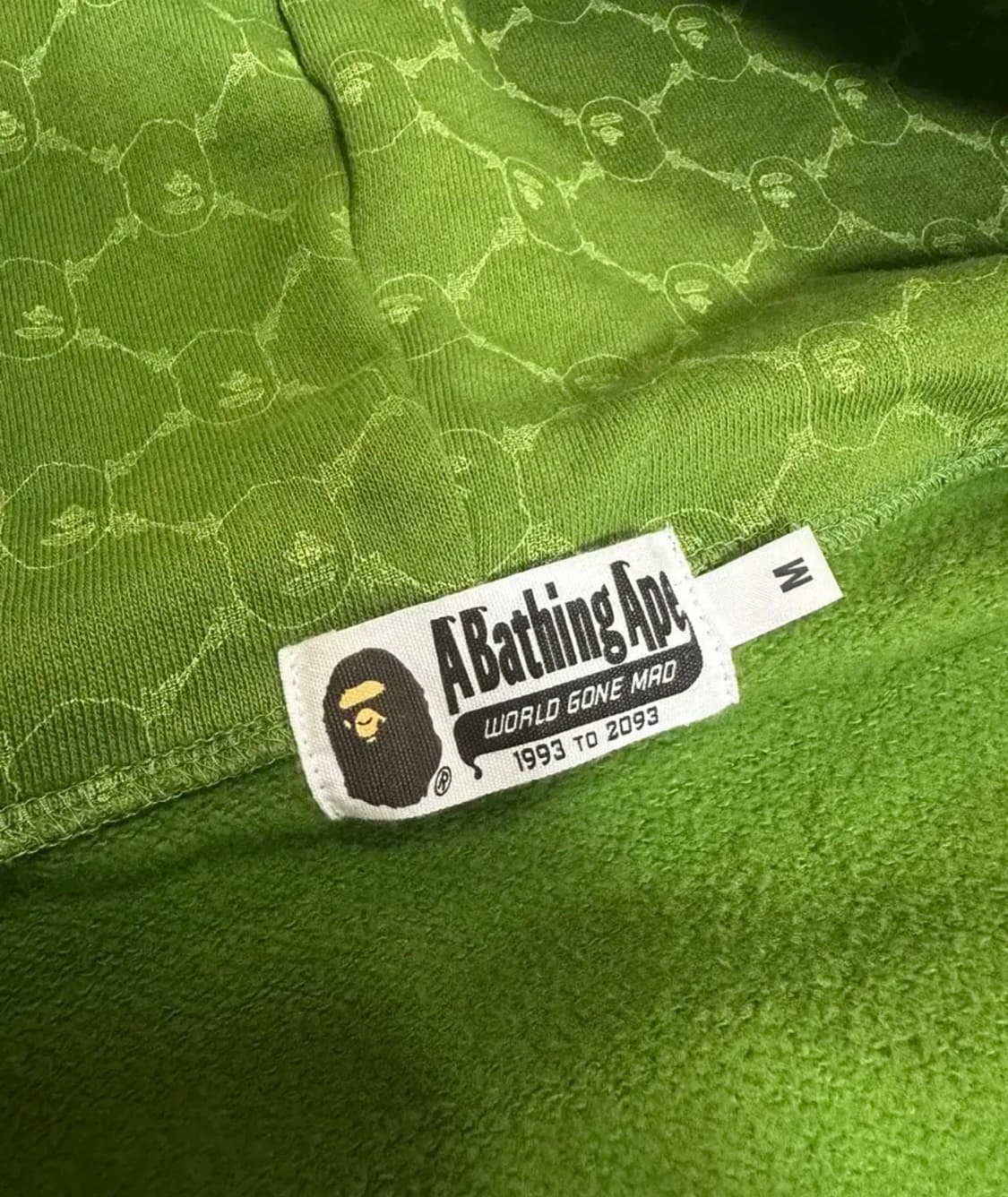 베이프 그린 모노그램 샤크후드 m 상품이미지2