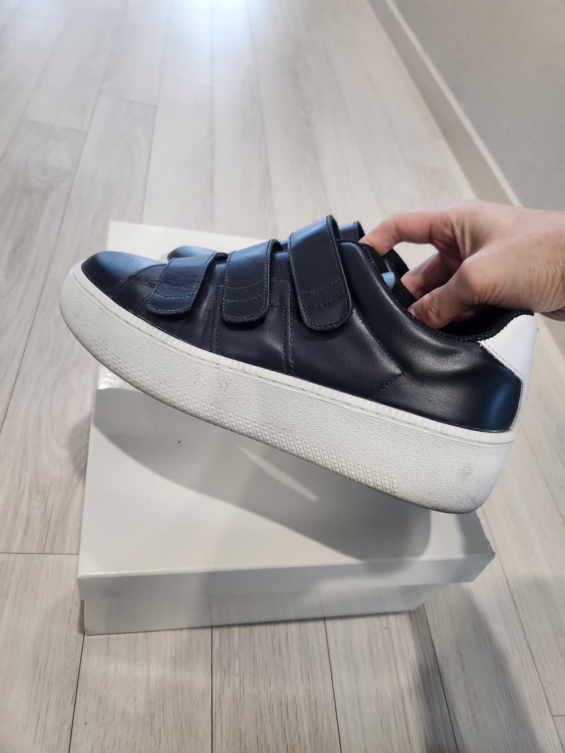 메종마르지엘라 벨크로 가죽스니커즈 41 굽5cm 상품이미지4