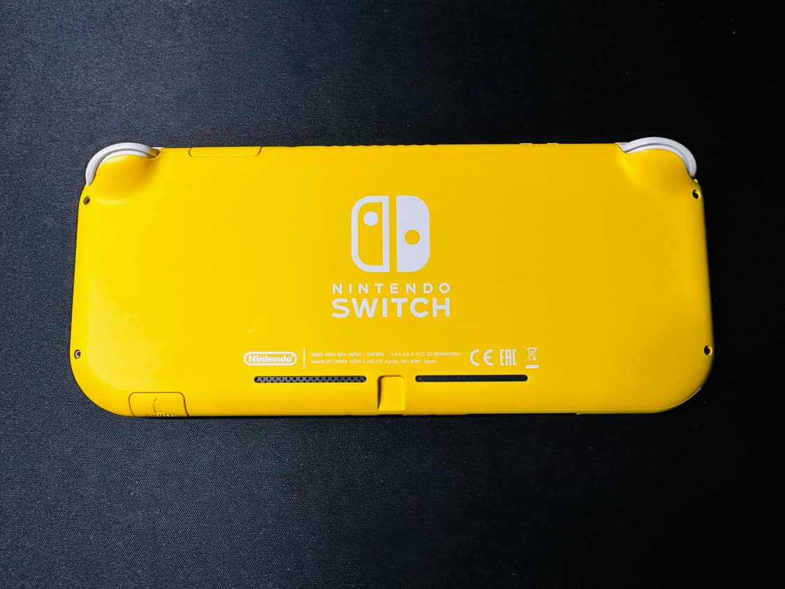 닌텐도 스위치 라이트 옐로우 + 옐로우 케이스, 동숲 파우치 판매 상품이미지5