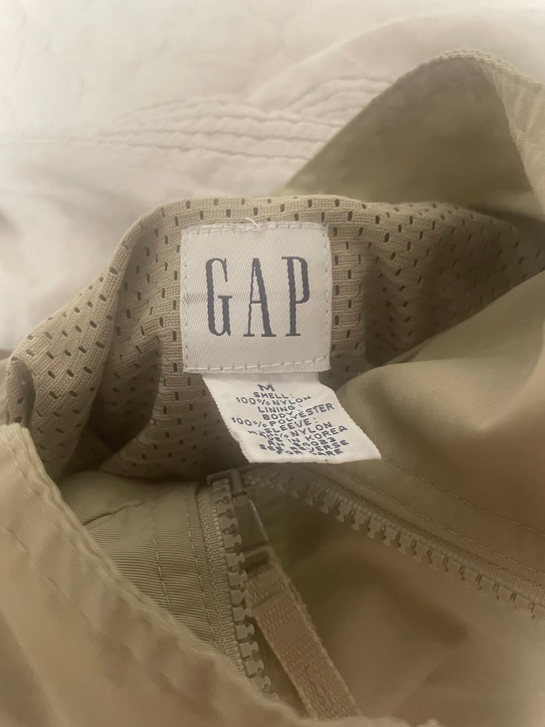 GAP 바람막이 자켓 상품이미지2