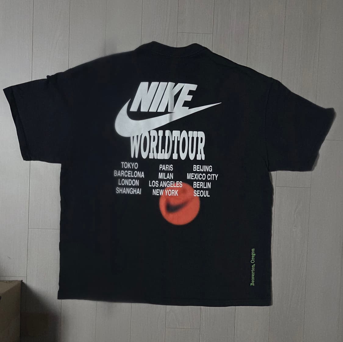 [2XL] 나이키 월드 투어 2 반팔 티셔츠 상품이미지2