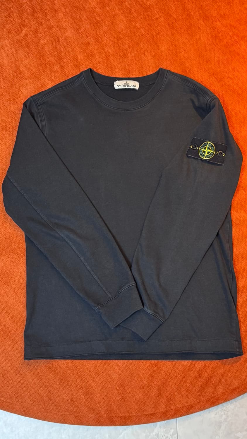 (정품) 스톤아일랜드 롱 슬리브 맨투맨 상품이미지1
