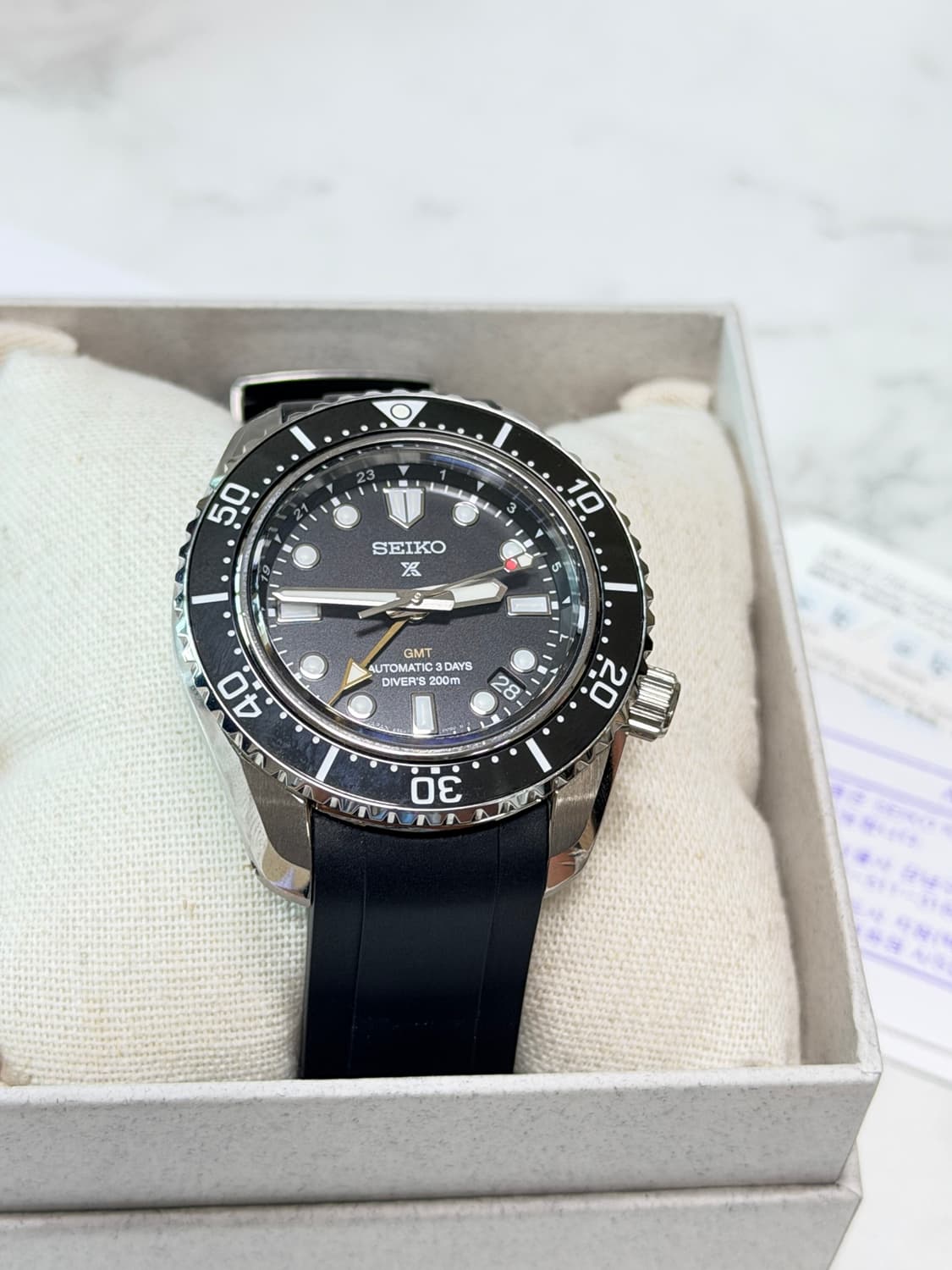세이코 오타니 블랙 gmt spb383 상품이미지1