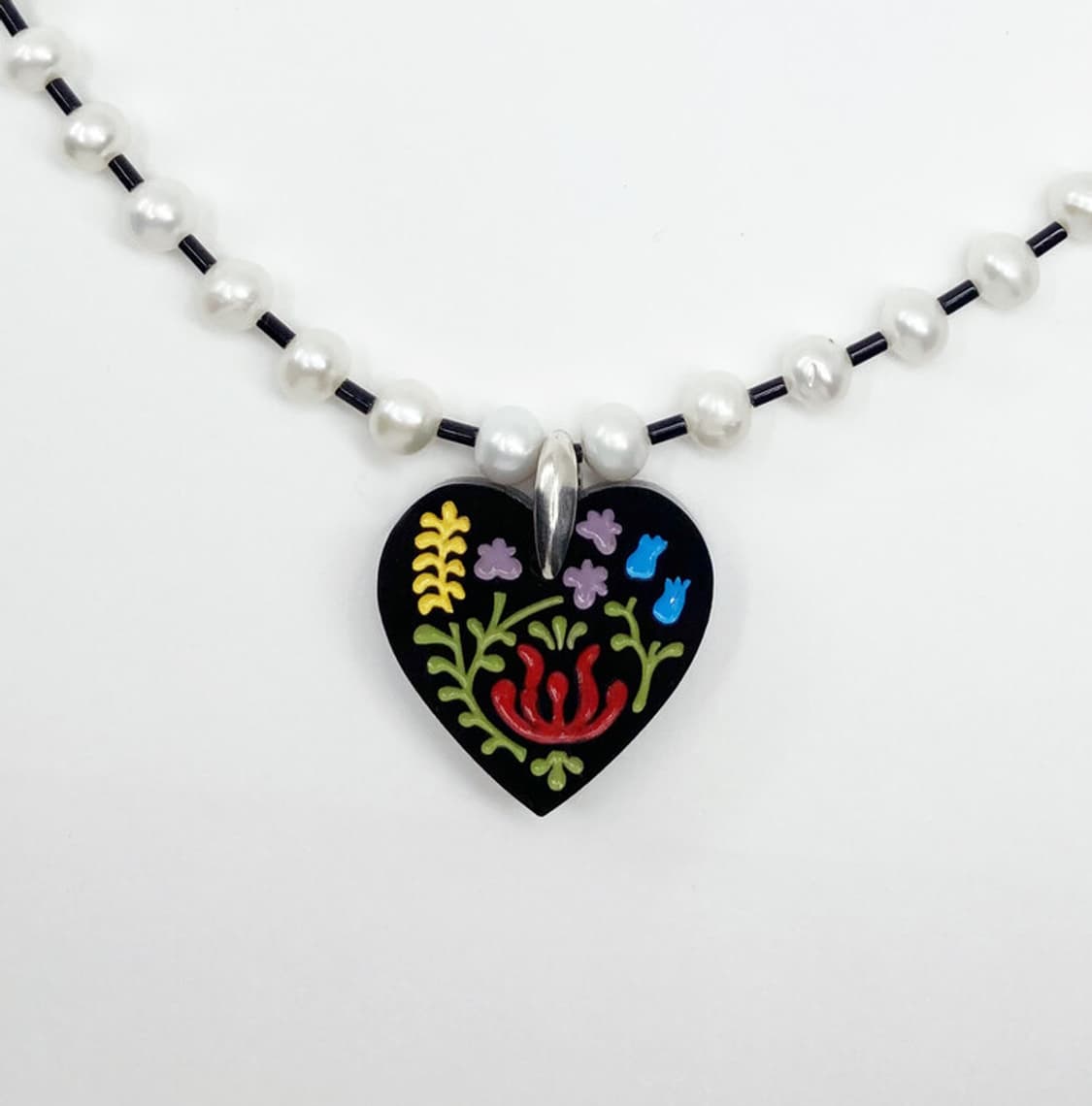 김나영 빅 허그 클럽 black wildflower 하트펜던트 목걸이 상품이미지4