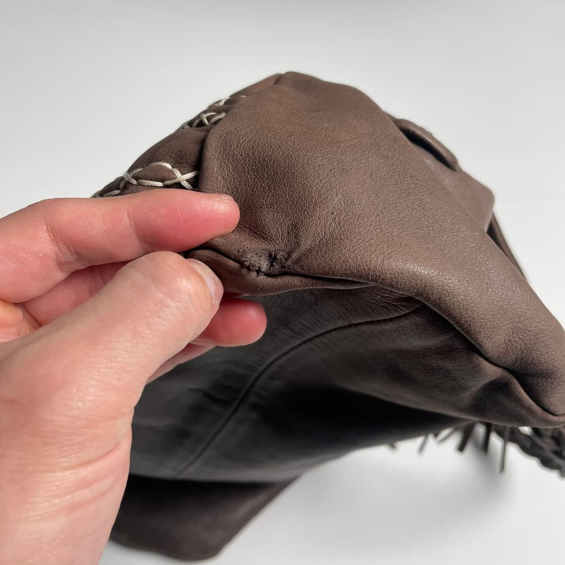 Nicoli X 스티치 테슬 레더 빅 백 상품이미지8