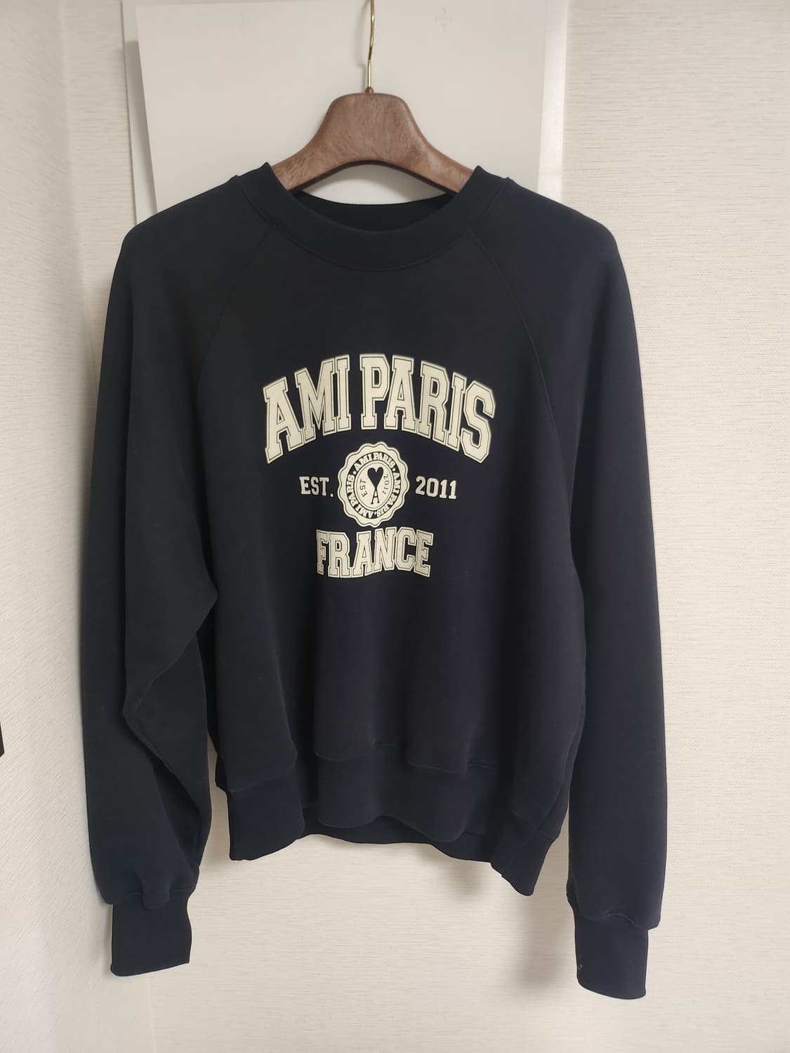 아미 ami 파리스 크롭 맨투맨 xl 상품이미지1