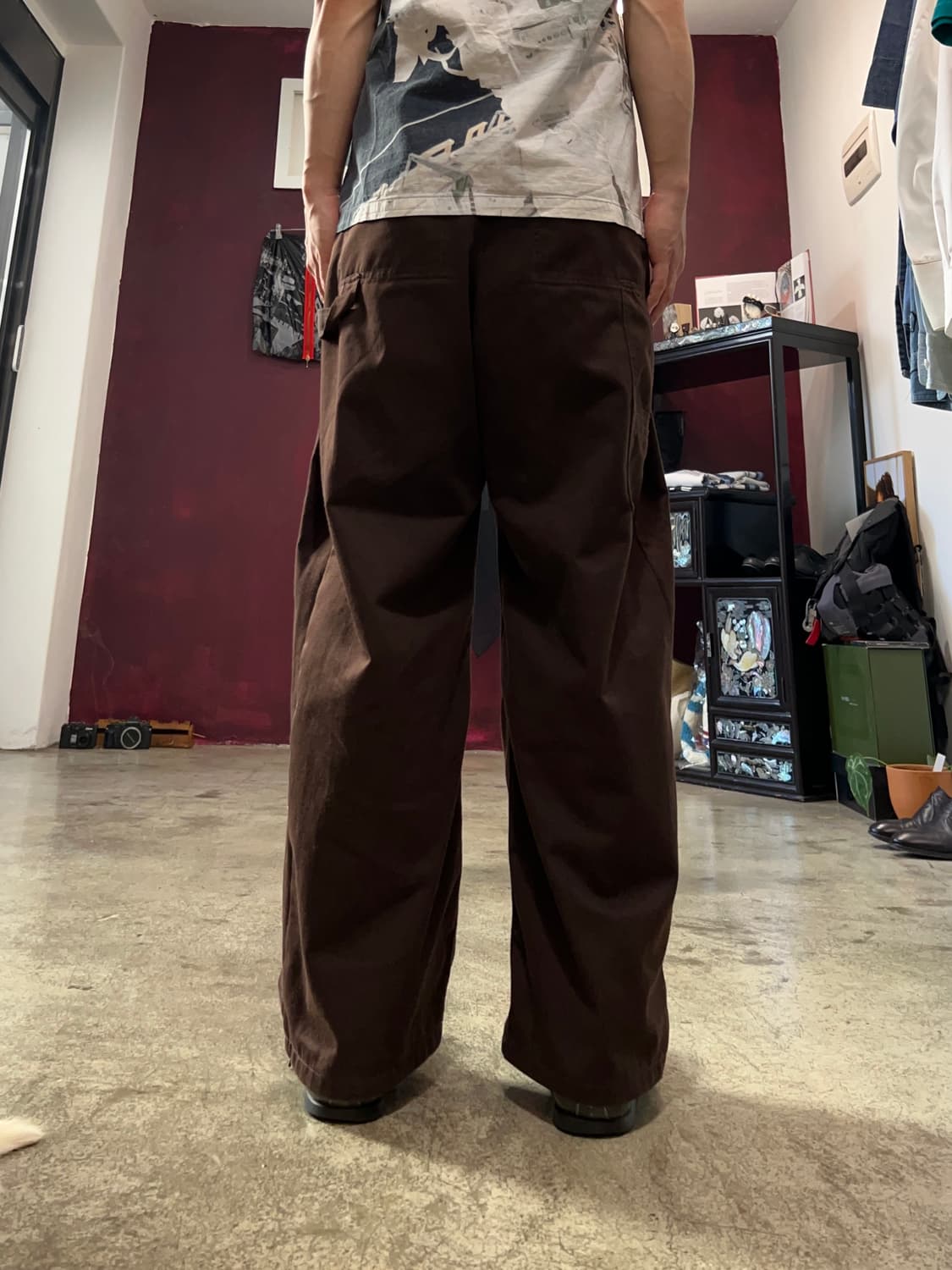 shinya kozuka x dickies 사이드턱 더블니 팬츠 브라운 상품이미지4