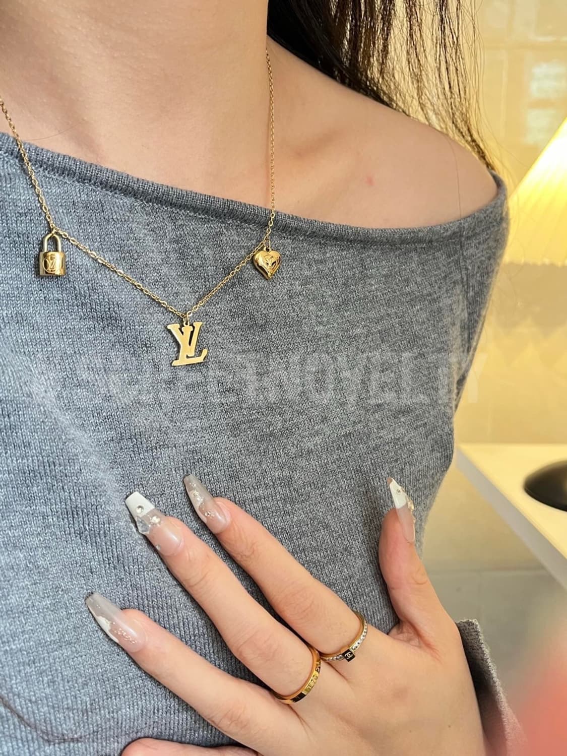 LV 미니 러브 락 골드 목걸이 풀박스 상품이미지2