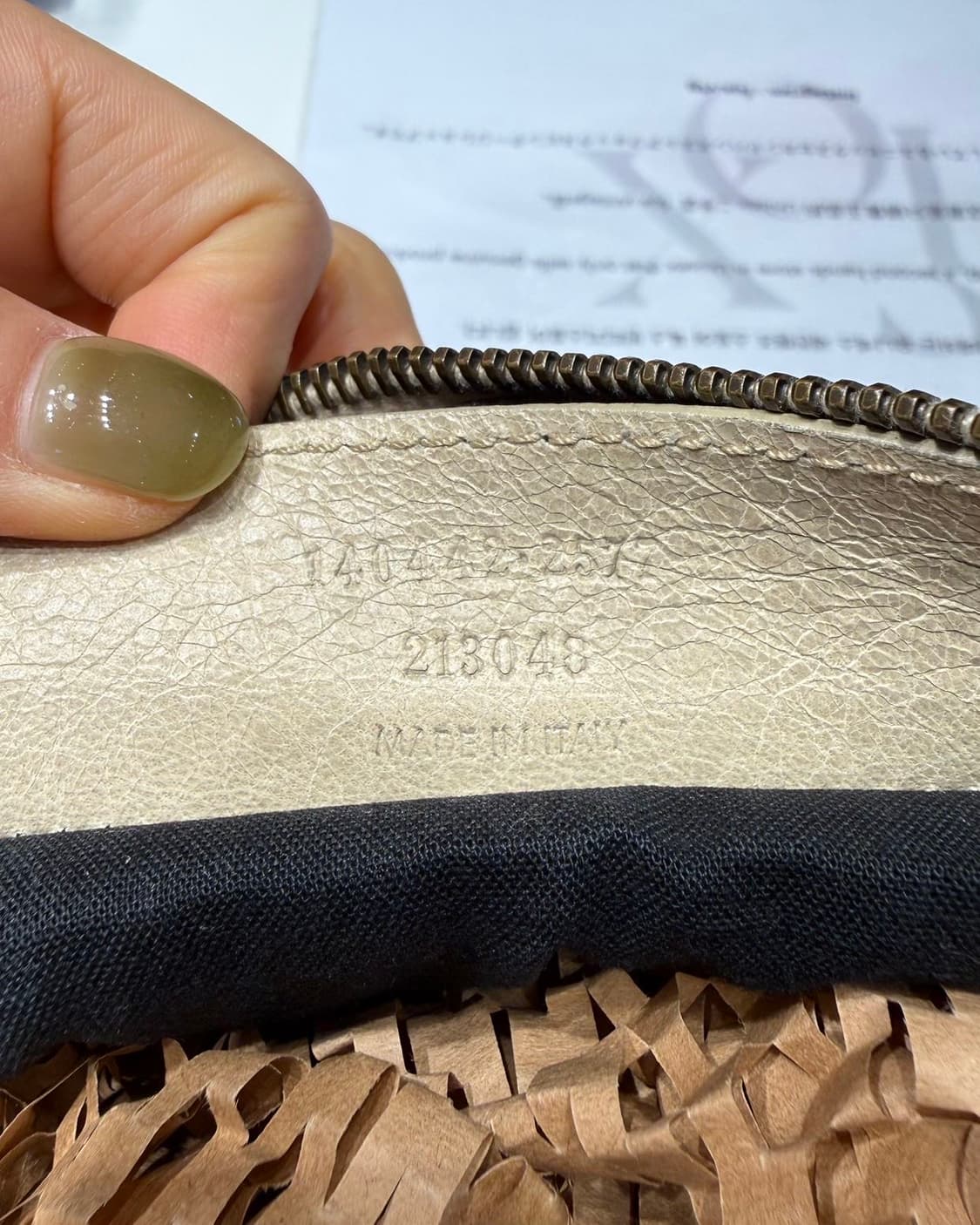 발렌시아가 베이지 클래식 데이 숄더백 상품이미지8