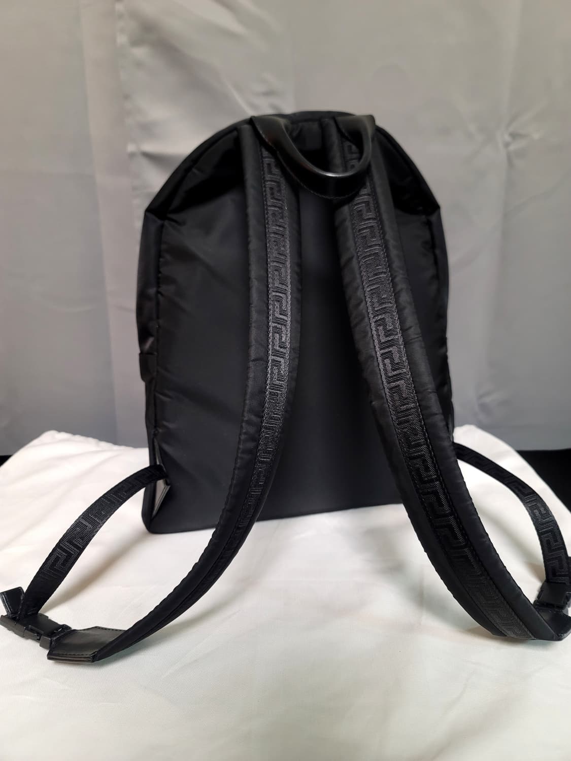 베르사체 백팩,크로스백,가방(고야드디올샤넬보
테가루이비통구찌셀린느생로랑) 상품이미지4