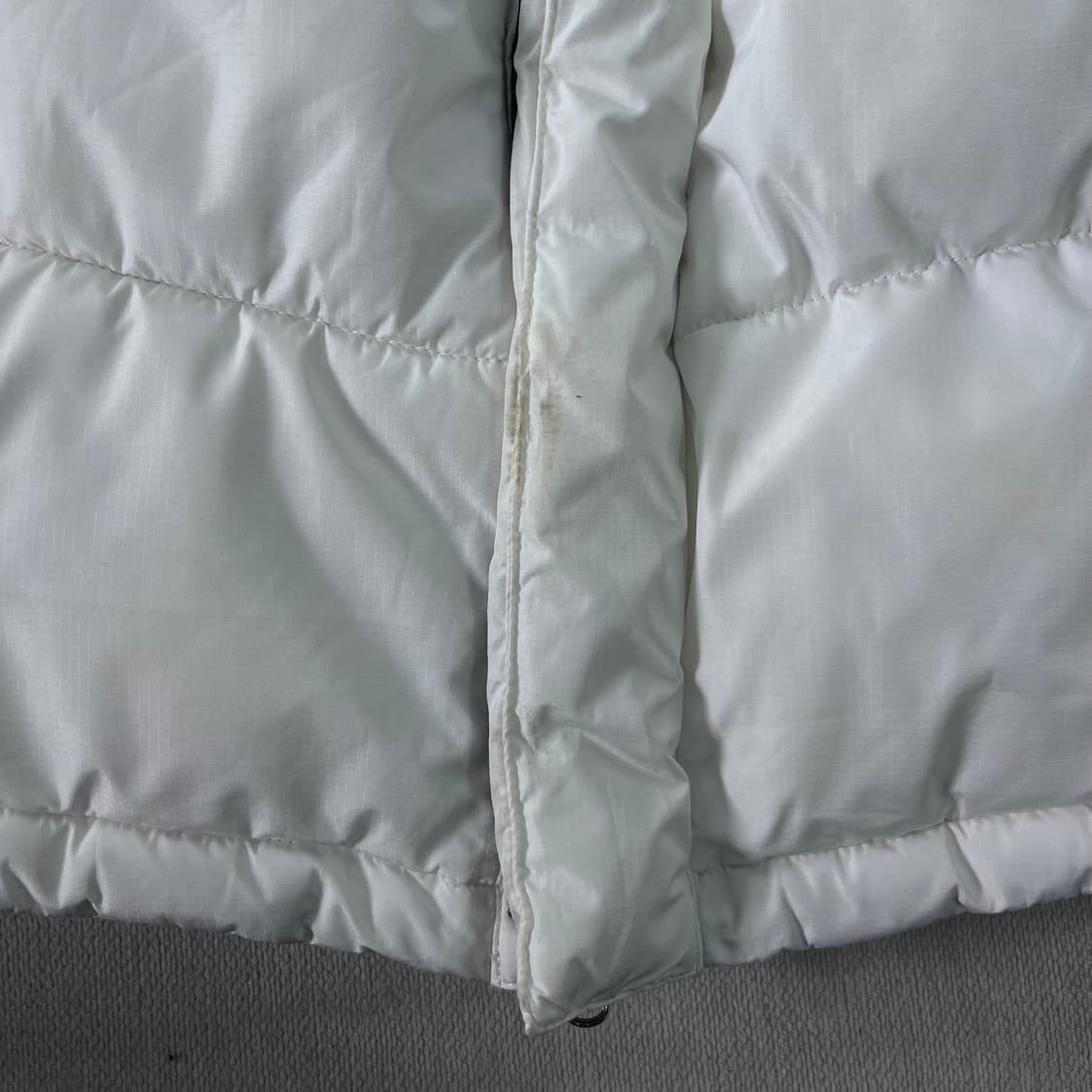 100 노스페이스 서밋시리즈 푸퍼 화이트 패딩 상품이미지6