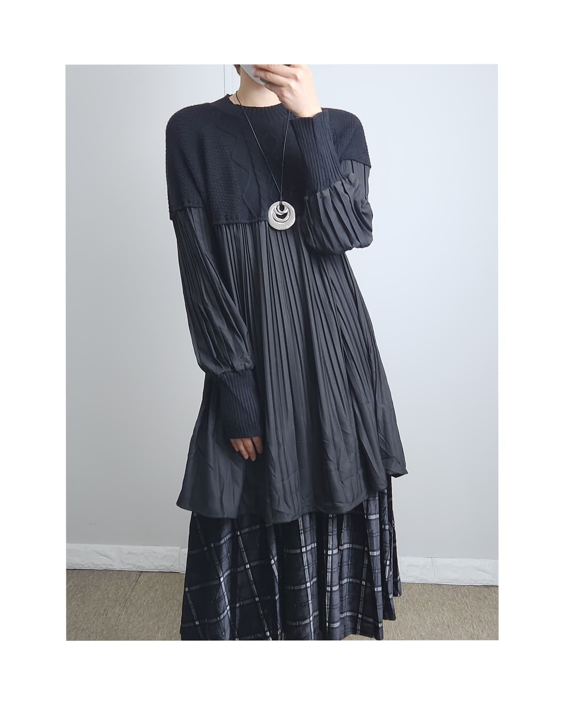 플리츠 니트  블라우스 상품이미지1