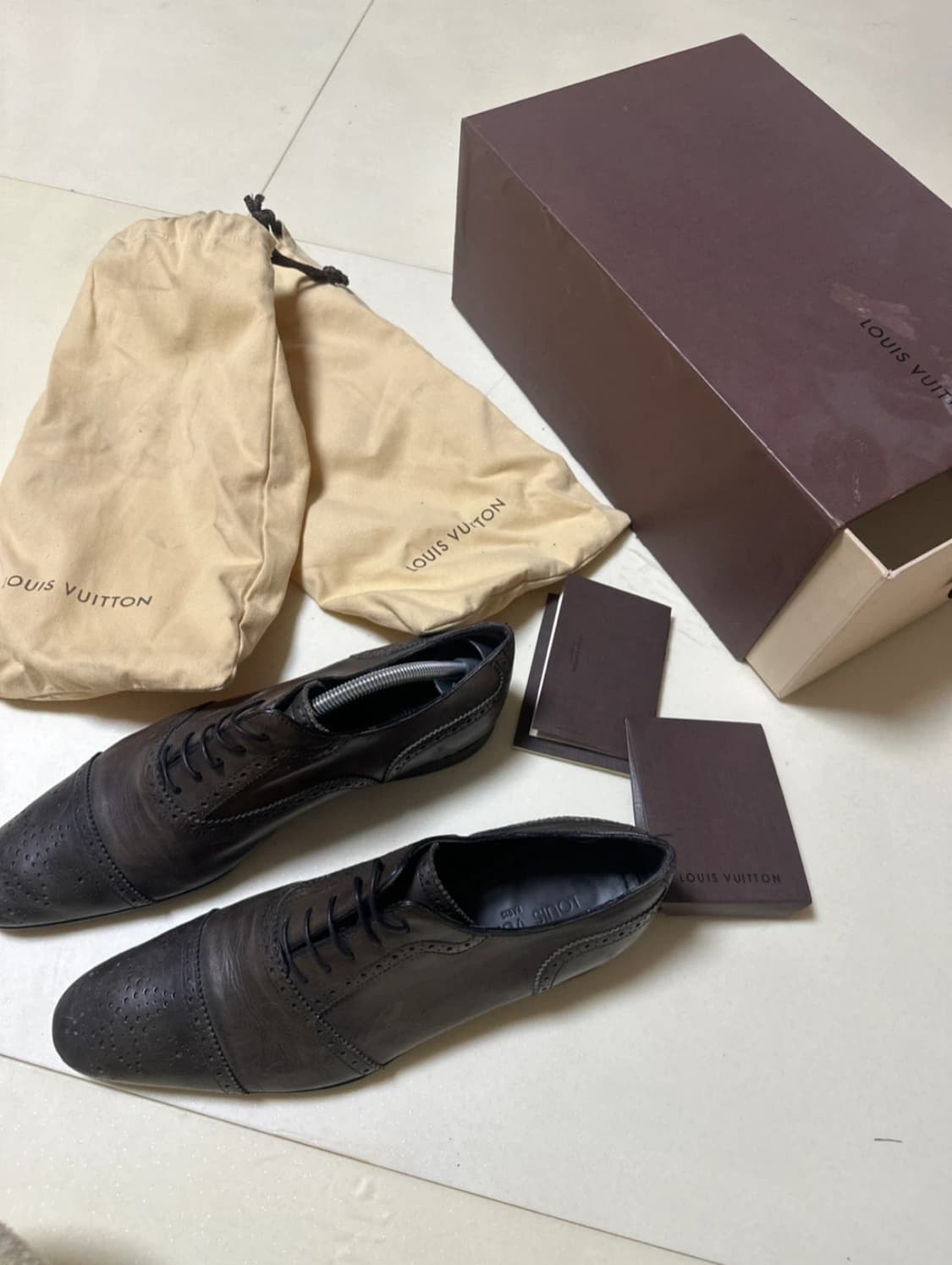 루이비통 윙팁 브라운 구두 상품이미지1