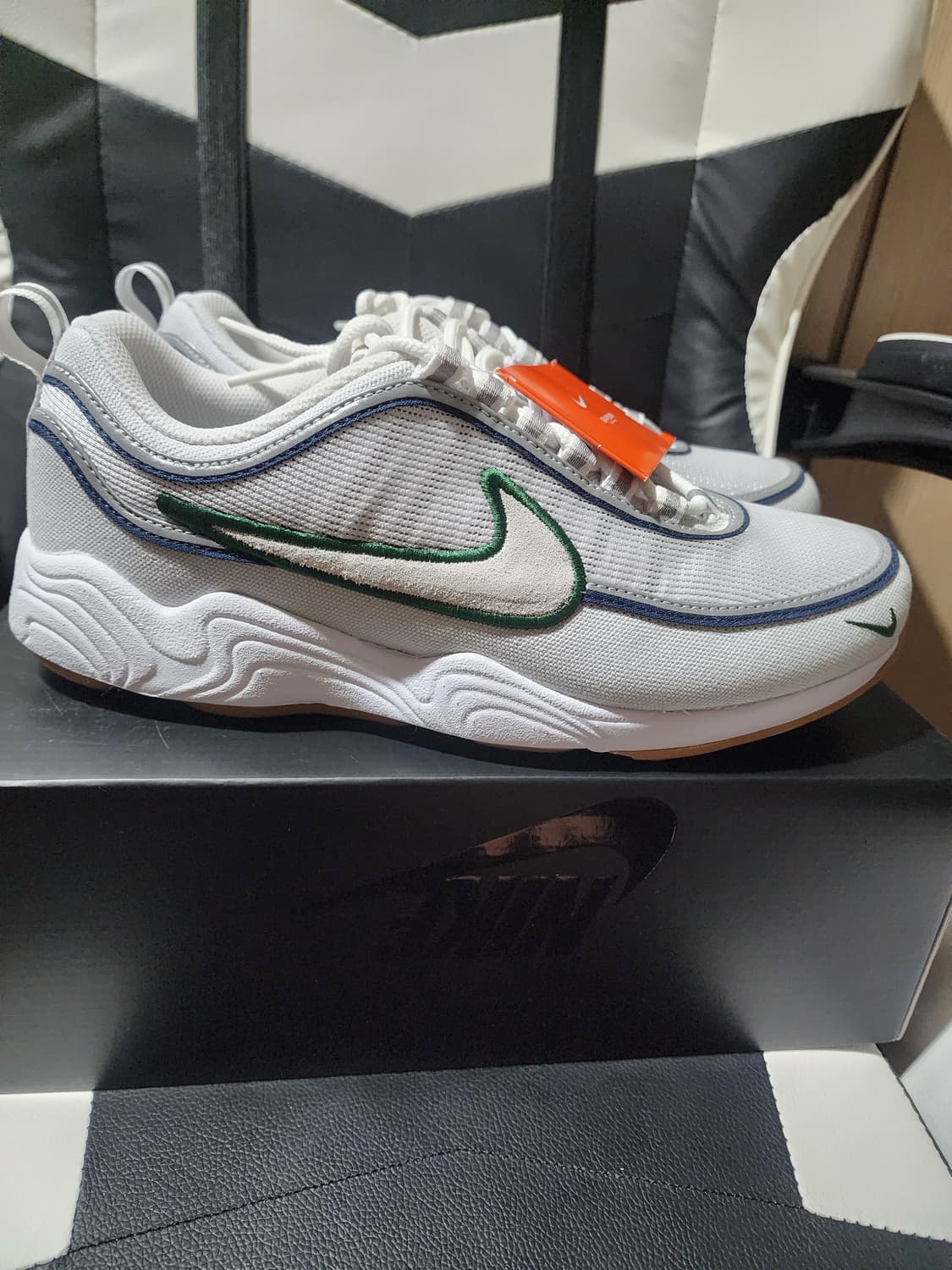 Nike air zoom spiridon 상품이미지1