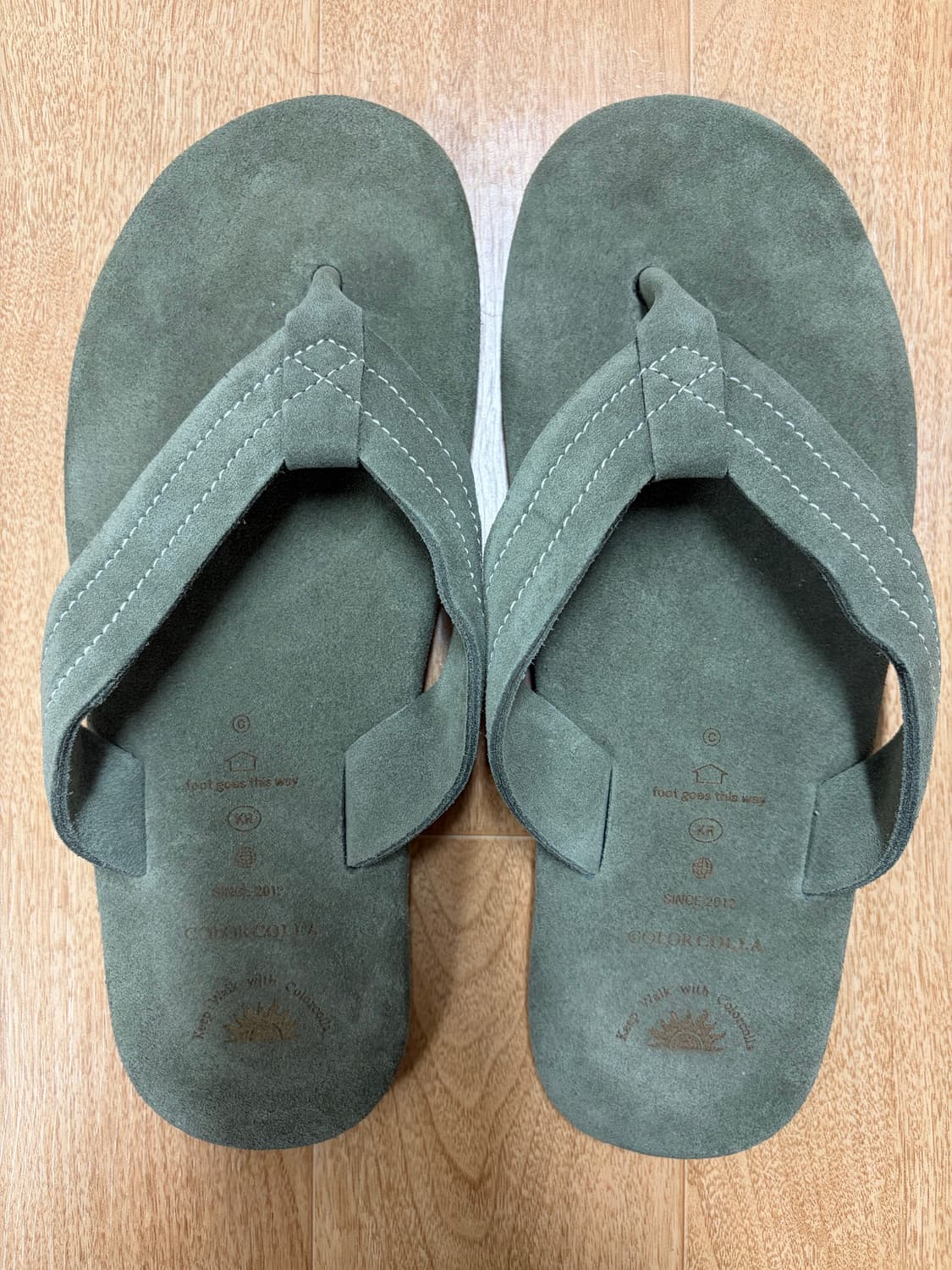 컬러콜라 스웨이드 플립플랍 260 새제품 판매합니다 상품이미지1