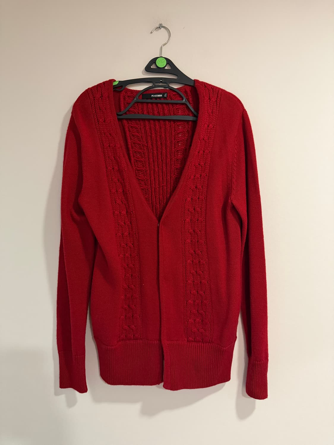Peacebird 레드 케이블 니트 가디건 상품이미지1