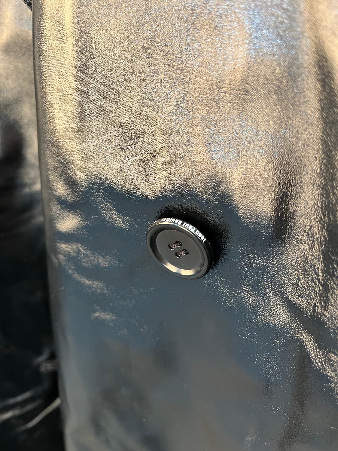 장 폴 고티에 에나멜 벨티드 트렌치 코트 상품이미지5