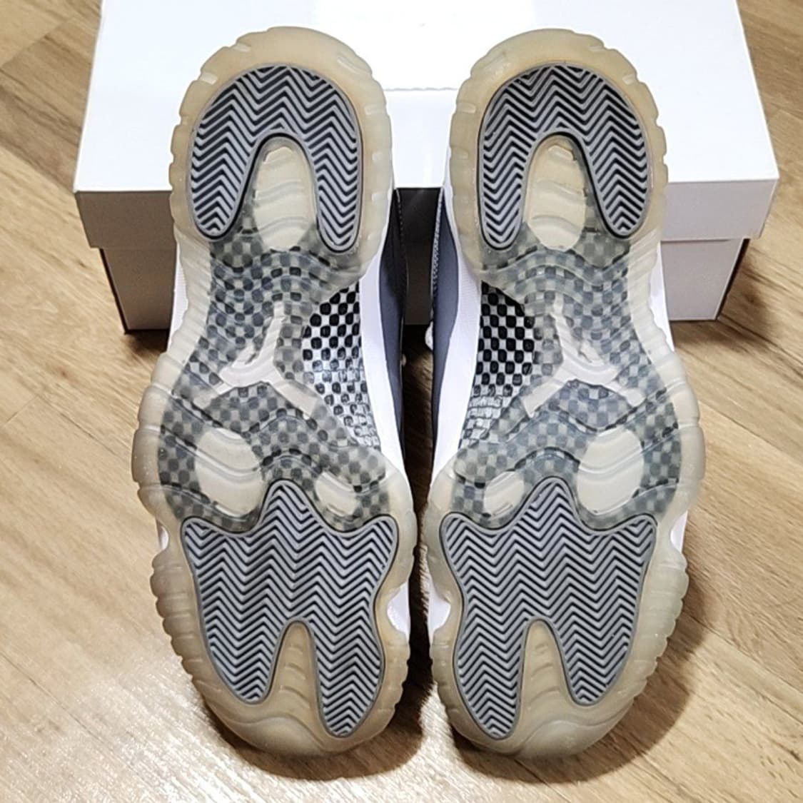 나이키 295 조던11  쿨그레이 상품이미지6