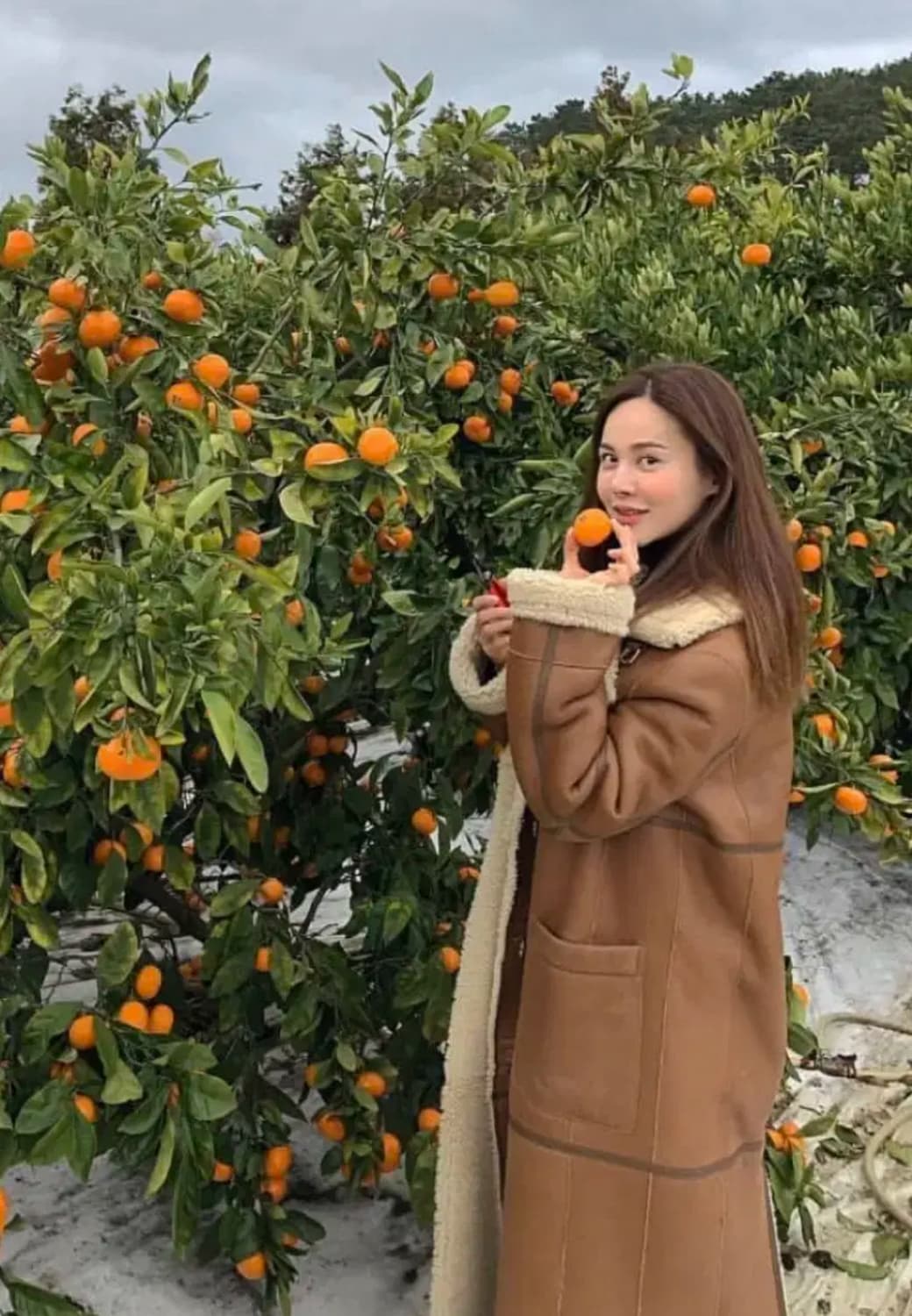 차정원착용 인스턴트펑크 리버시블 롱무스탕1Size (정가198만원) 상품이미지5