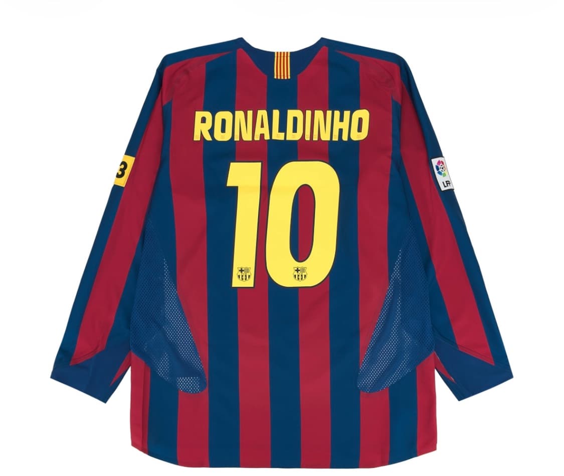 나이키 호나우지뉴 FC 바르셀로나 2005/06 레트로 사커 레플리카 상품이미지2