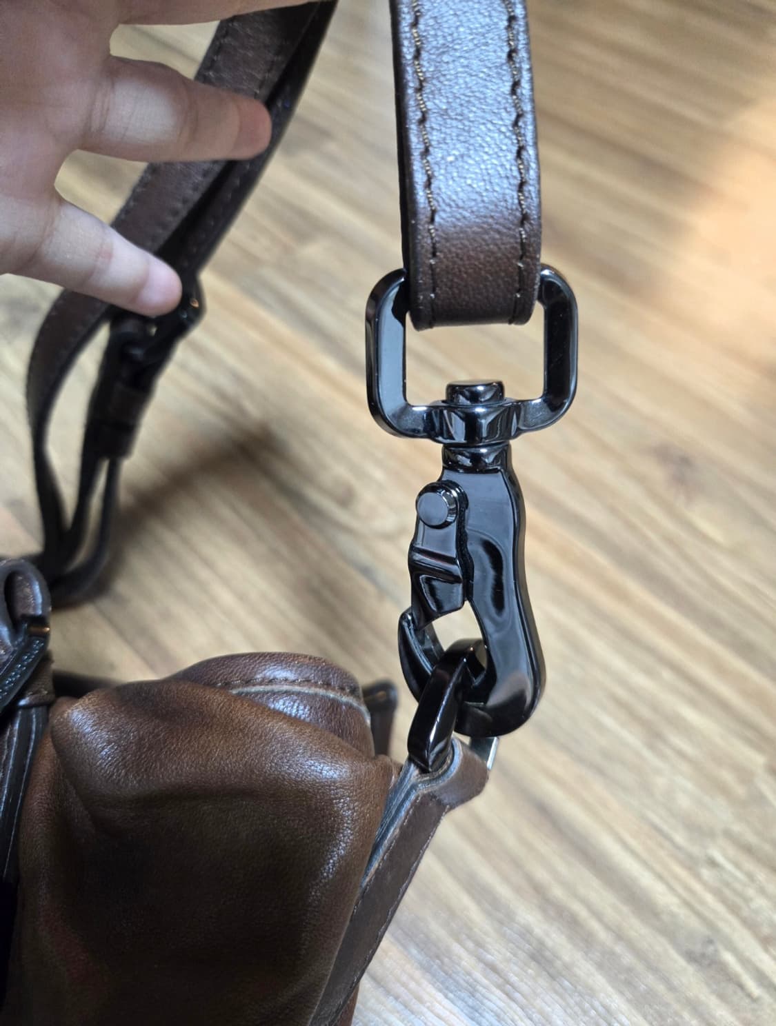 버버리 프로섬 브라운 가죽 토트백 숄더백 상품이미지9