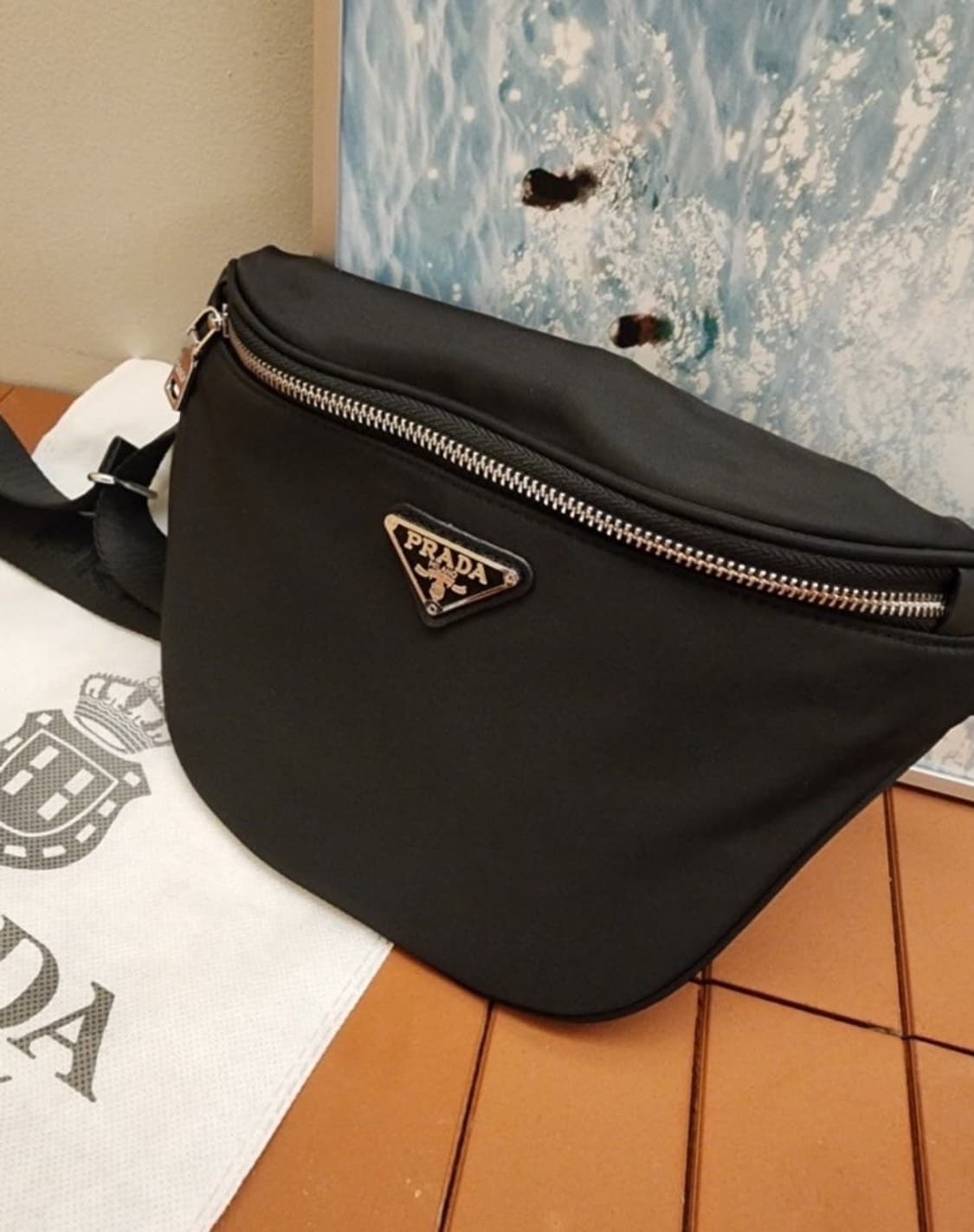 프라다뷰티 뷰티 힙색 벨트백 무료배송 상품이미지3