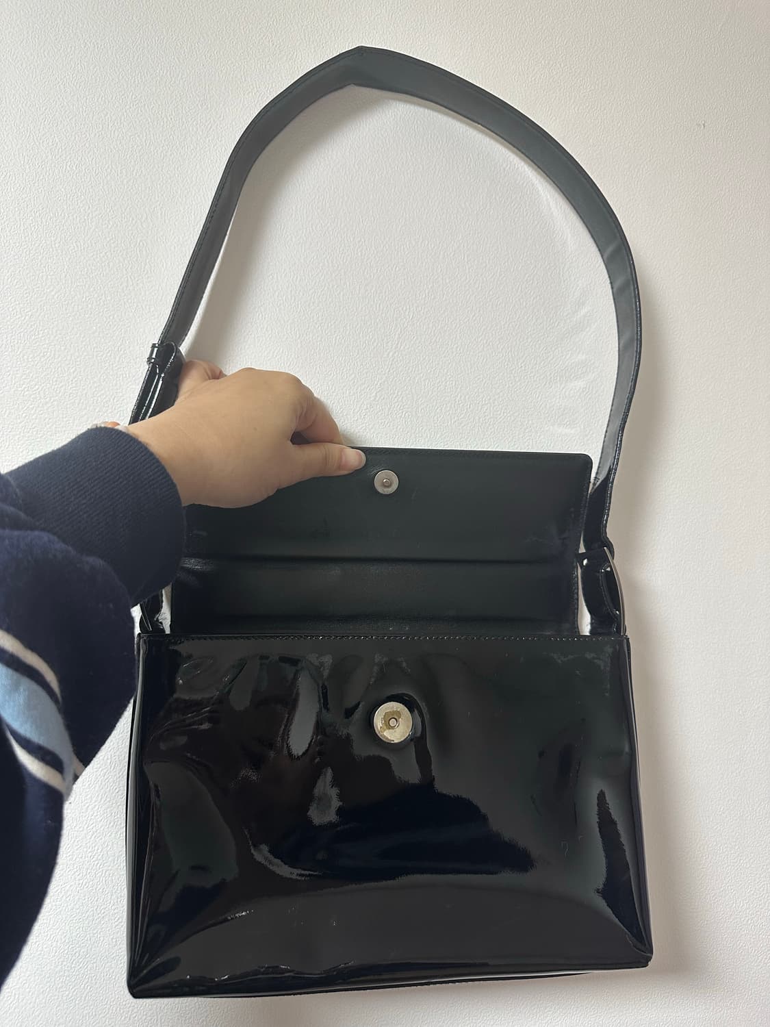 페라가모 블랙 숄더백 상품이미지4