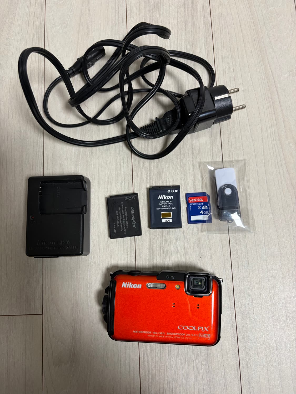 니콘 쿨픽스 aw110 상품이미지1