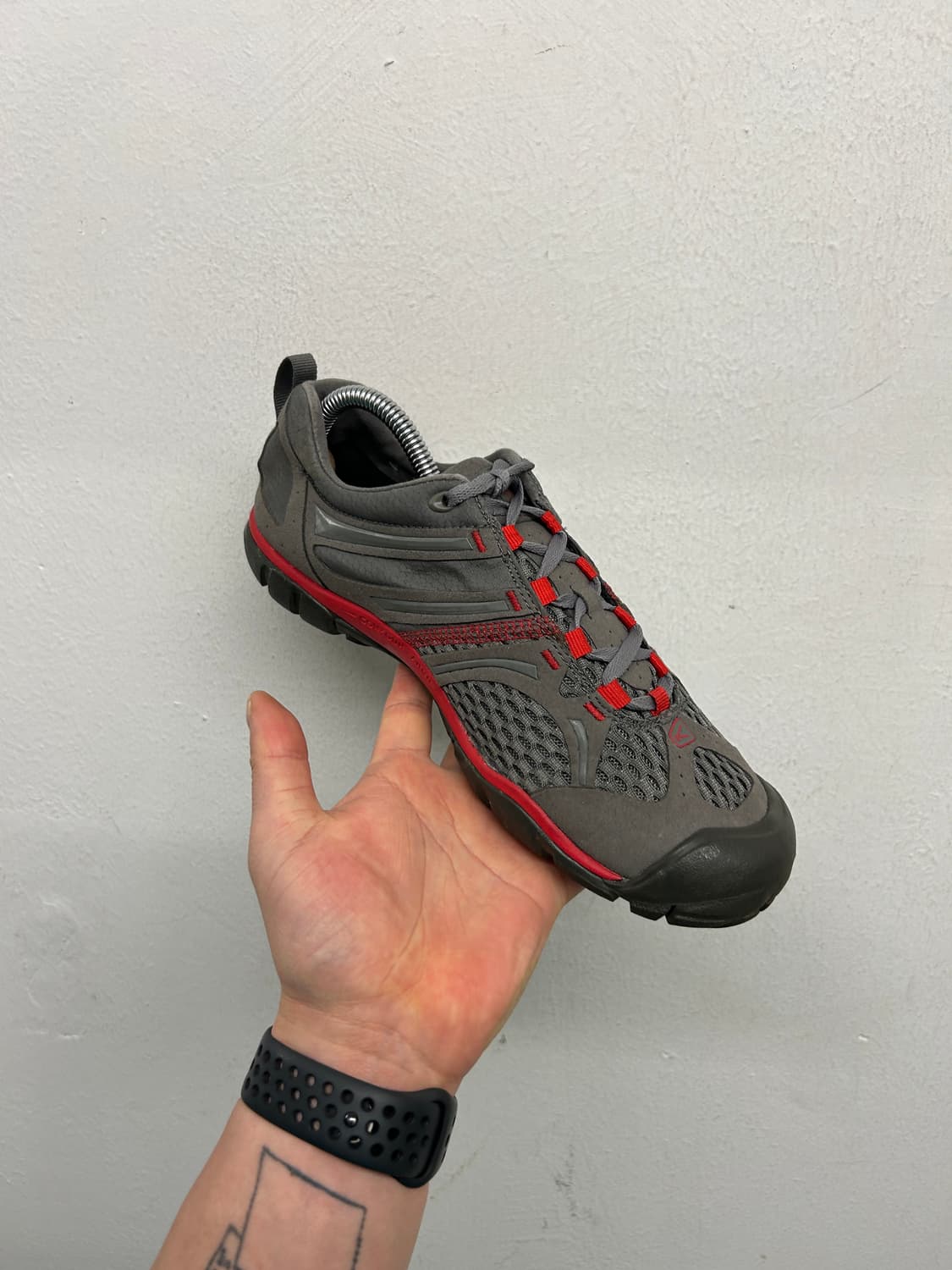 킨 KEEN 경량 운동화 270 상품이미지5