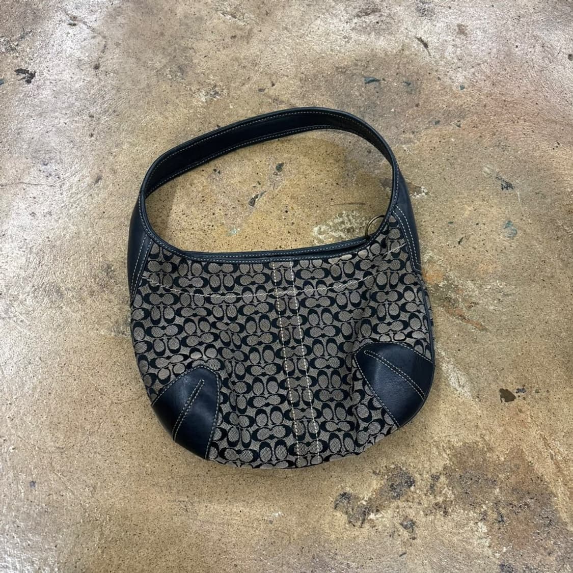 코치 모노그램 숄더백 가방  상품이미지2