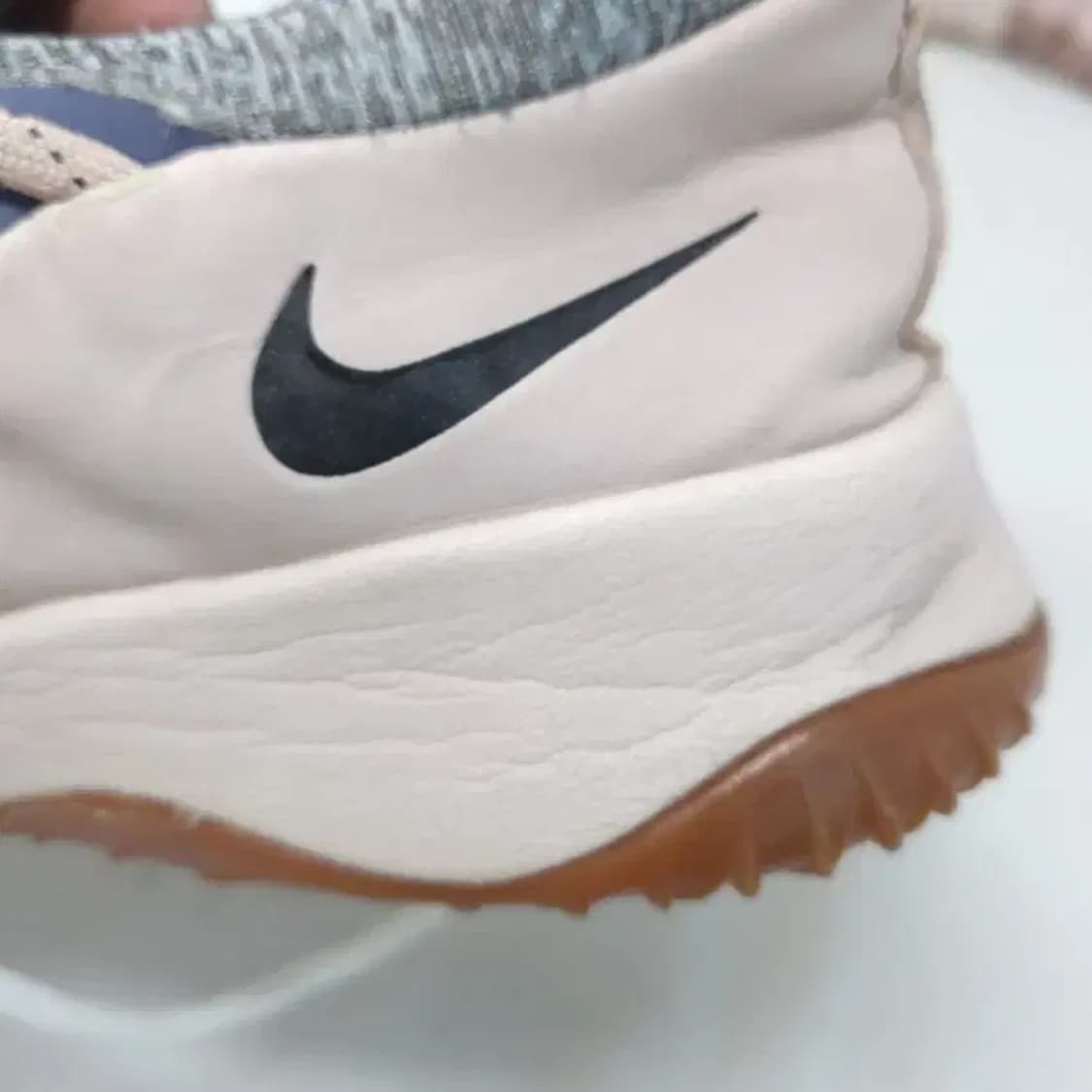 나이키 운동화 회색/분홍 240mm 상품이미지9