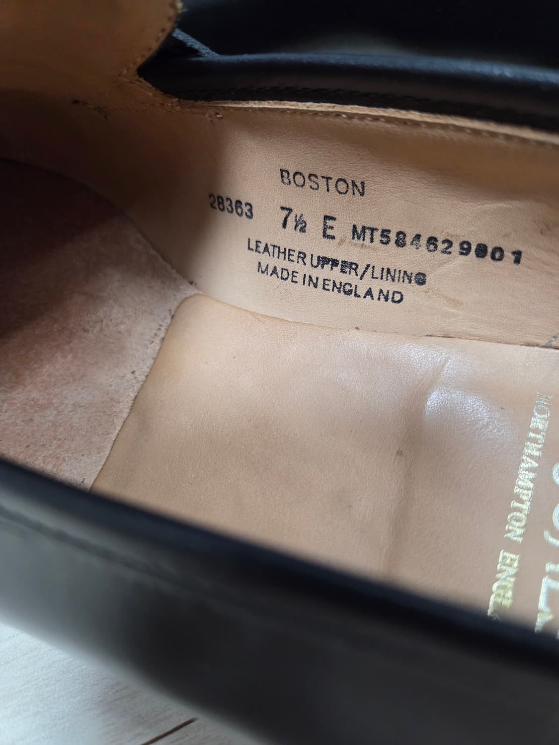 크로켓앤존스 보스턴 블랙 7.5e 사이즈 상품이미지5