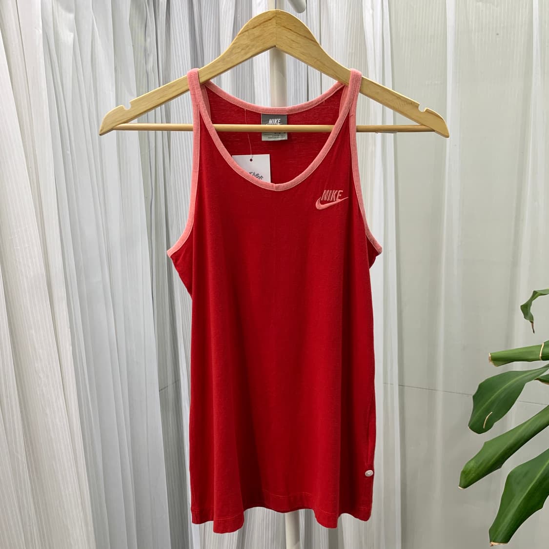 나이키 NIKE 스포츠웨어 레드 탱크탑 나시 1532 상품이미지1