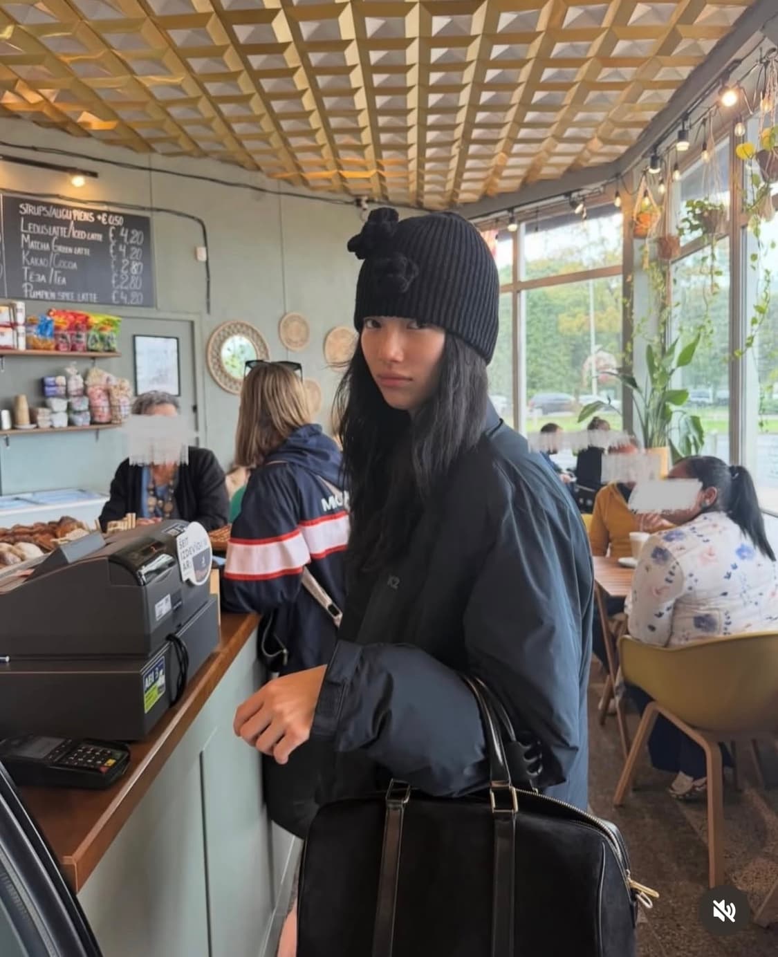 soft doll beanie black (수지 착용) 상품이미지1